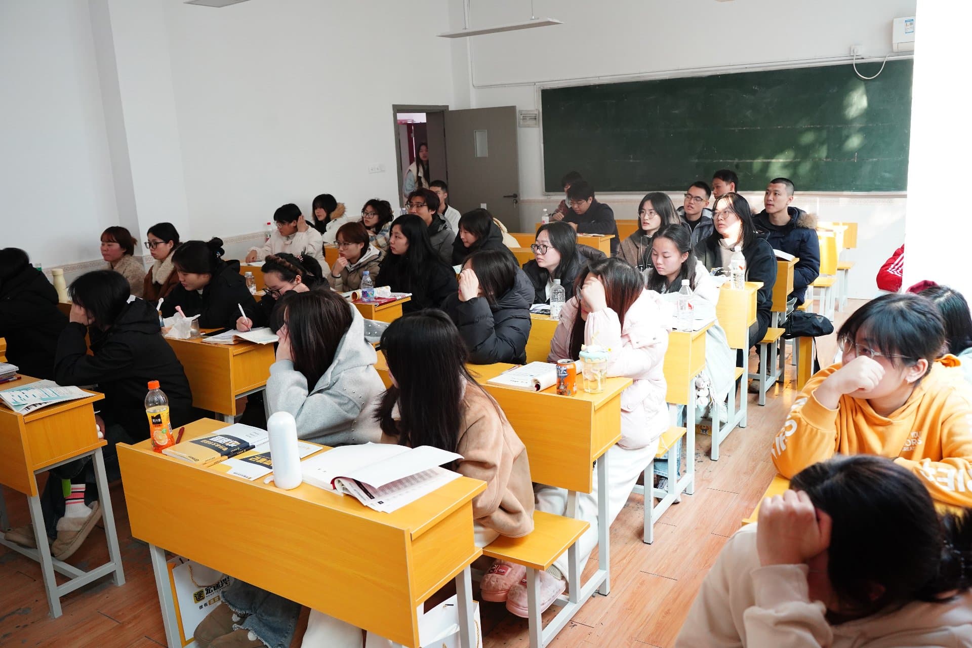宏途兴学集训课堂全景
