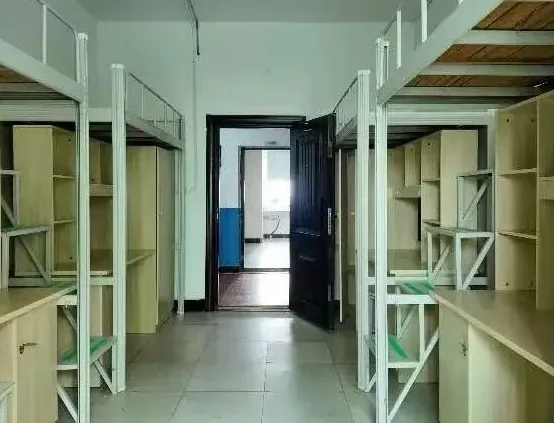 宿舍走廊